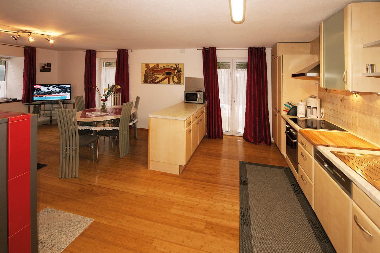 Alpen Appartements Viehhofen - Incl Sommercard Zell Am See Viehhofen Exterior photo